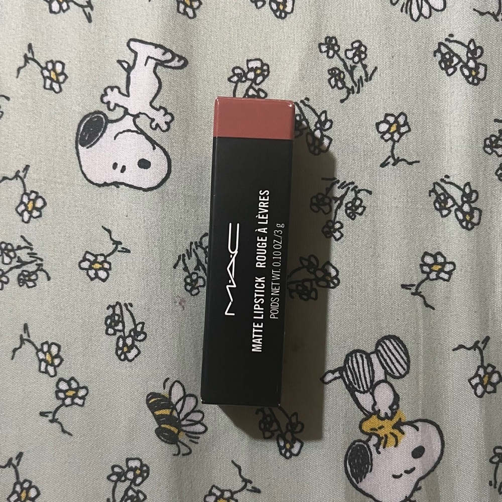 Mac velvet teddy